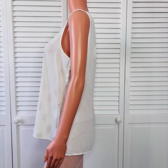 CALVIN KLEIN Off White Gold Studded Sleeveless V-Neck Blouse Size Medium - Picture 3 of 8